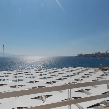 Erdano Hotel Sarande
